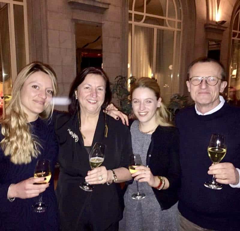 portrait of nenè family in Bellagio