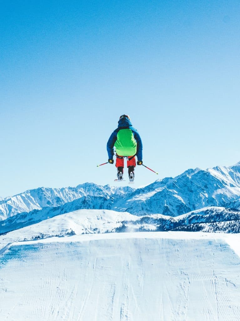 skiing in Bobbio on lake como mountains