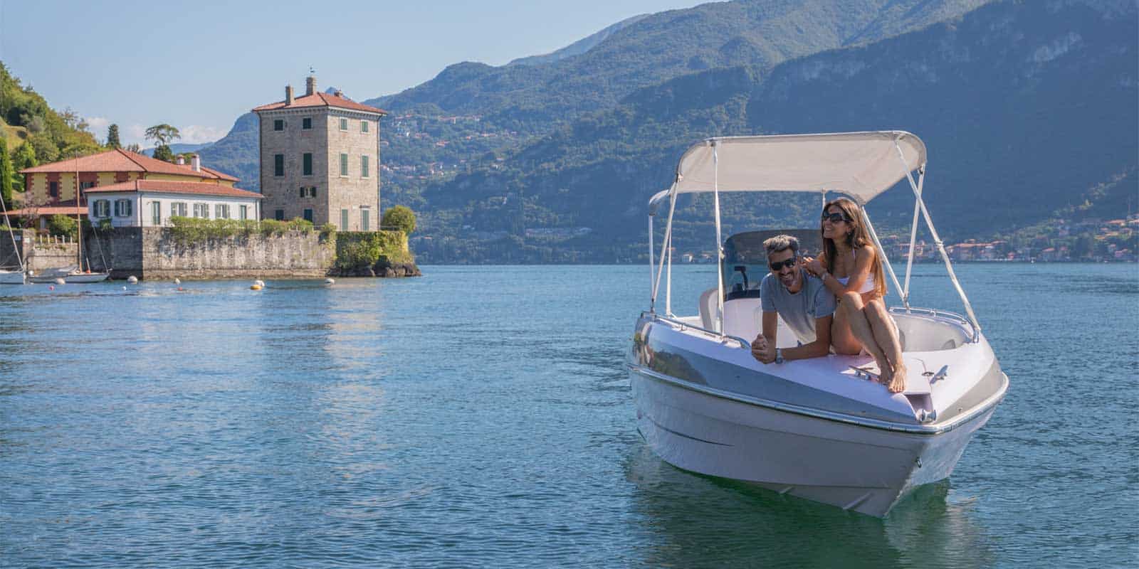 Boat_Lake_Como